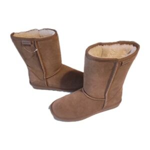Minnetonka Olympia Short Sheepskin Leather Boots | Women's 6m